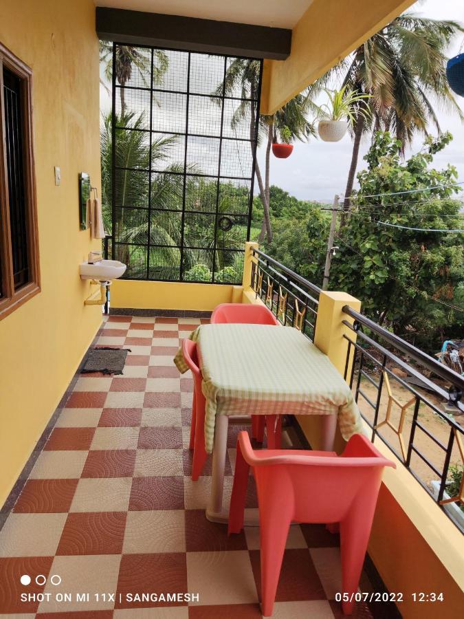 Vaibhav Home Stay Хампи Экстерьер фото