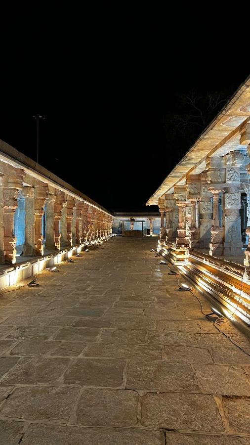 Vaibhav Home Stay Хампи Экстерьер фото