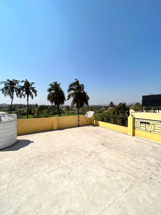Vaibhav Home Stay Хампи Экстерьер фото