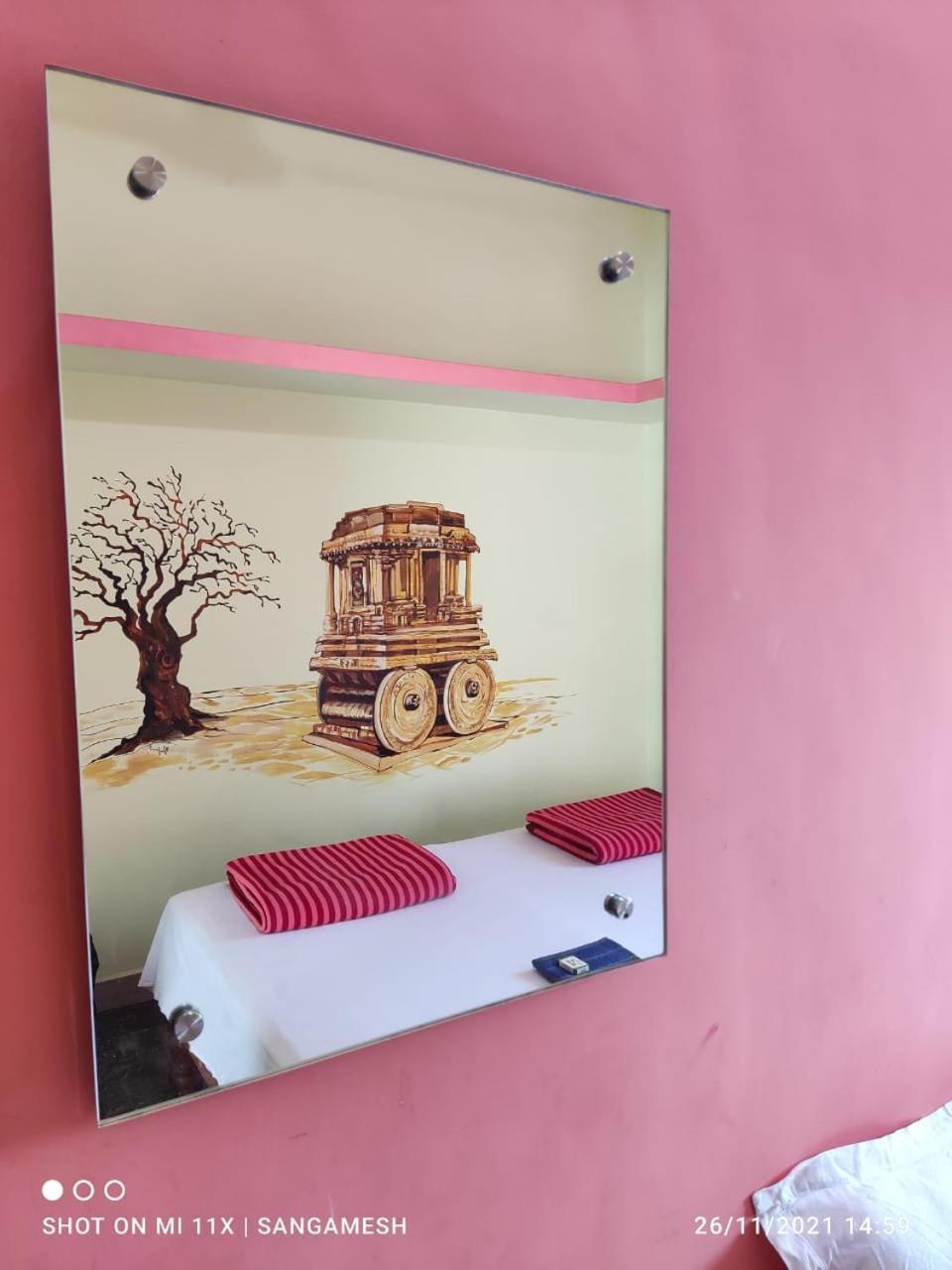 Vaibhav Home Stay Хампи Номер фото