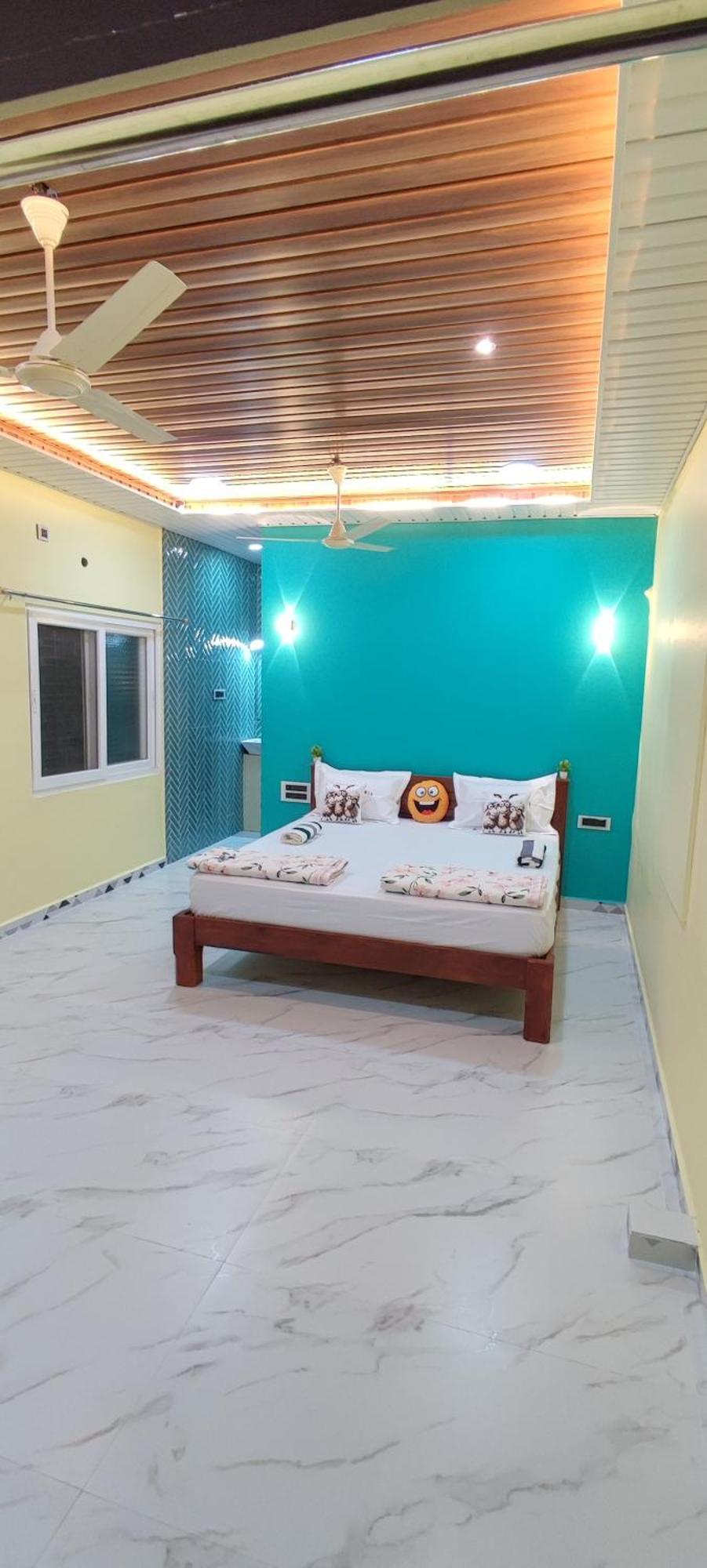 Vaibhav Home Stay Хампи Экстерьер фото